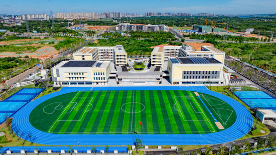 长沙市一中大泽湖学校.jpg